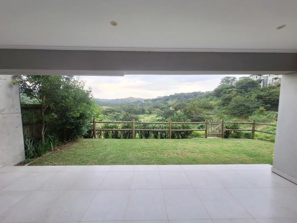 3 Bedroom House for sale in Palm Lakes Estate