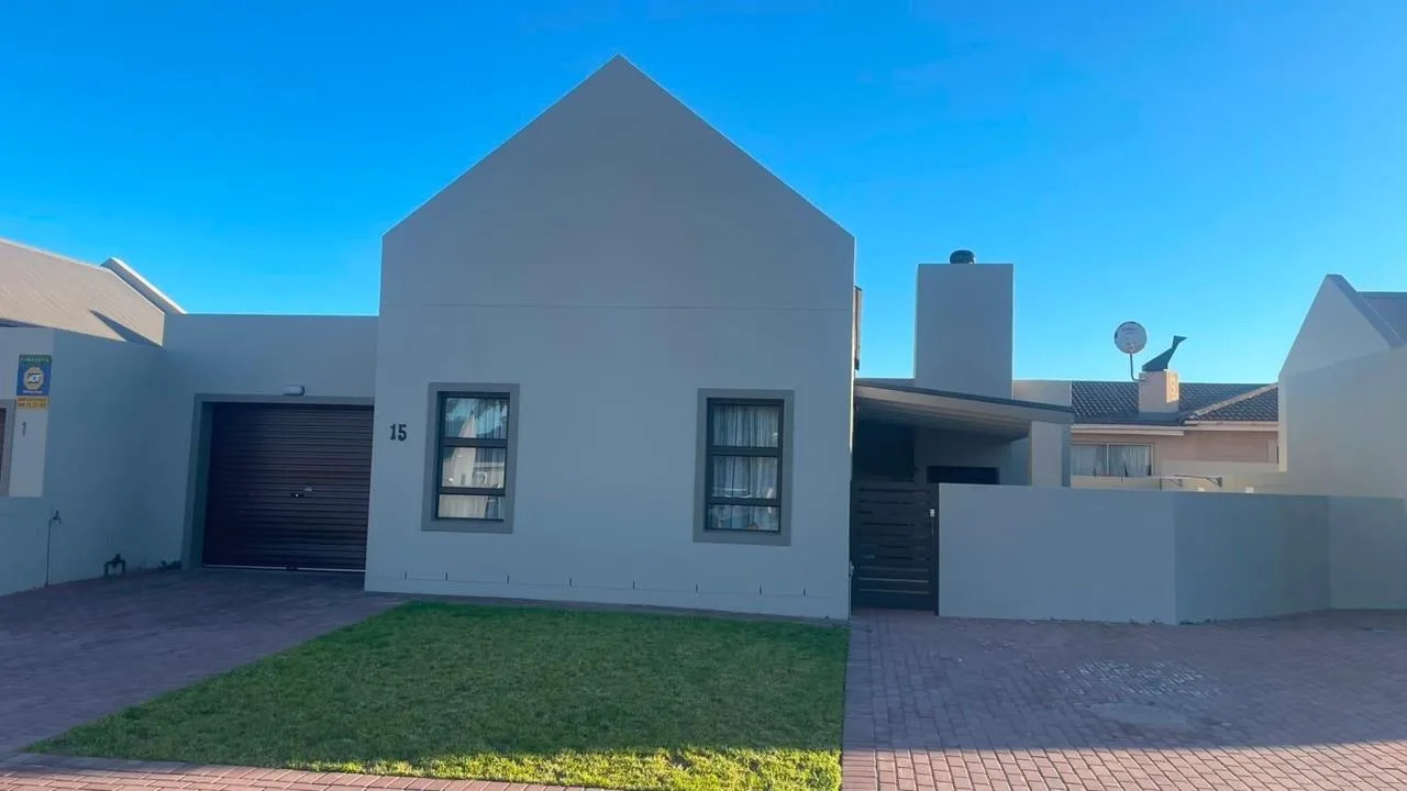 2 Bedroom House for sale in Bluewater Bay