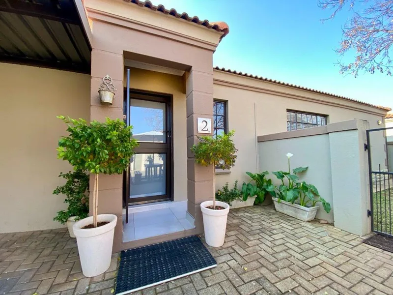 4 Bedroom Townhouse for sale in Baillie Park