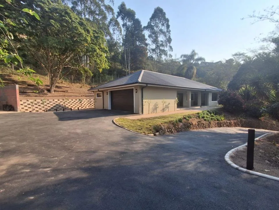 3 Bedroom House for sale in Assagay