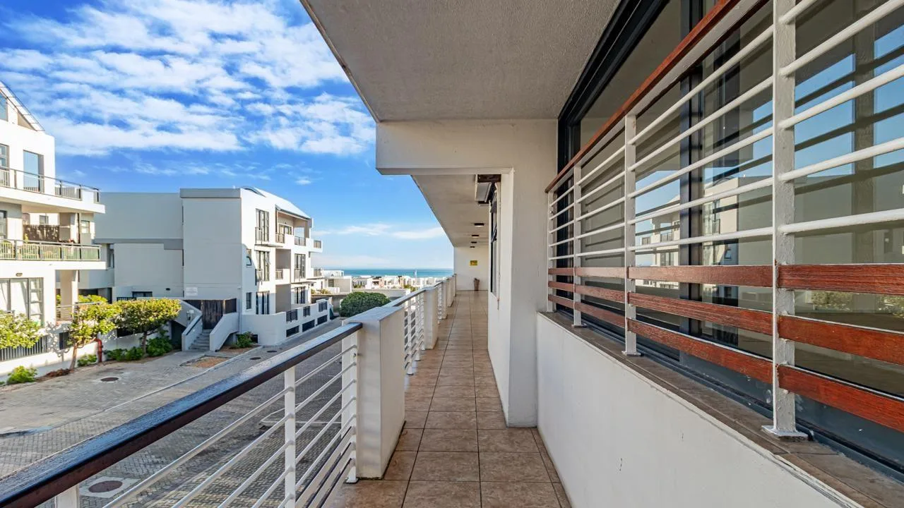 2 Bedroom Apartment / flat for sale in Big Bay