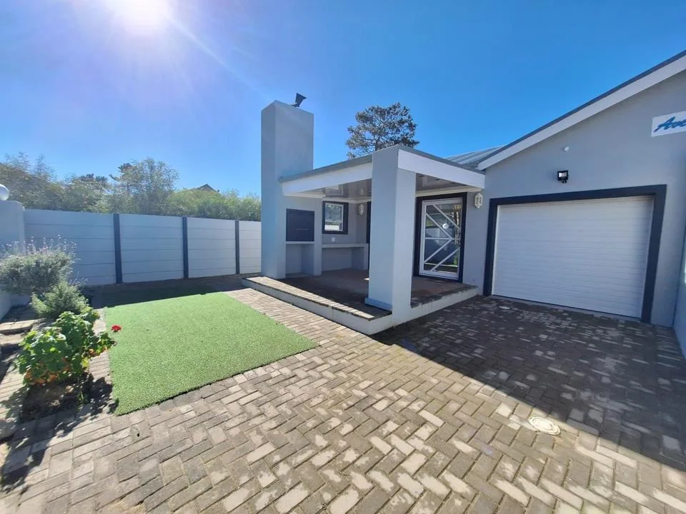 3 Bedroom House for sale in Bot River