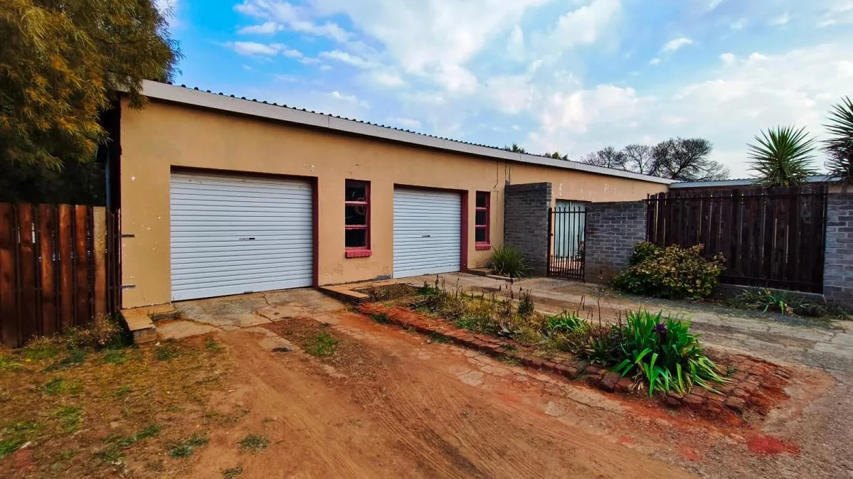 4 Bedroom House for sale in Brandfort