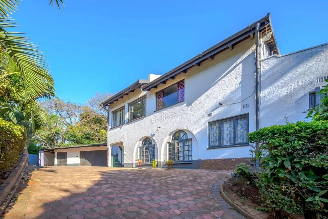 4 Bedroom House for sale in Glen Hills