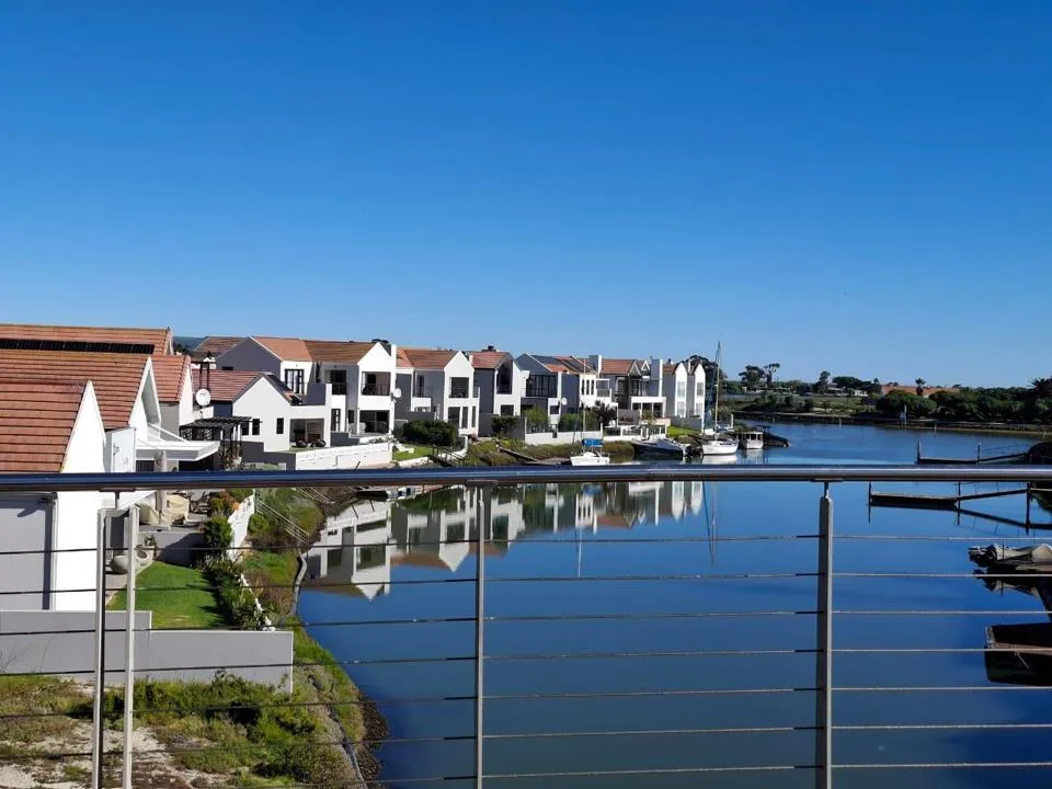 3 Bedroom House for sale in Port Owen