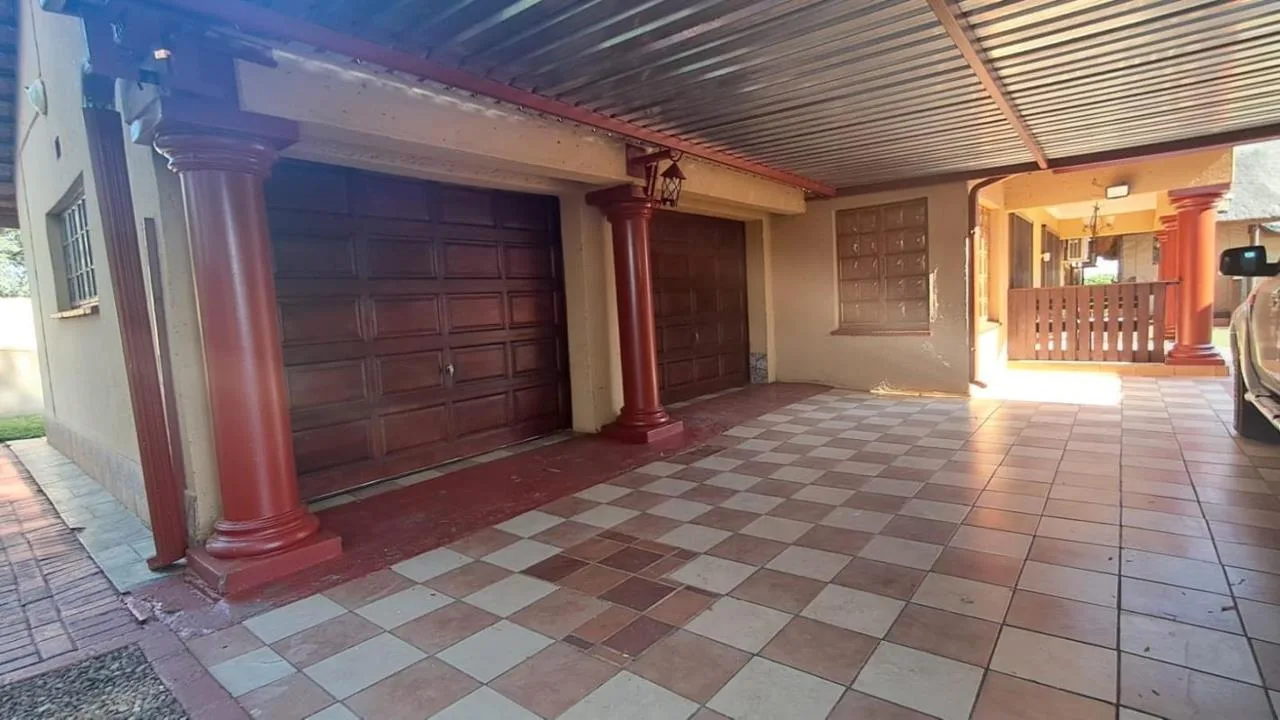 3 Bedroom House for sale in Impala Park