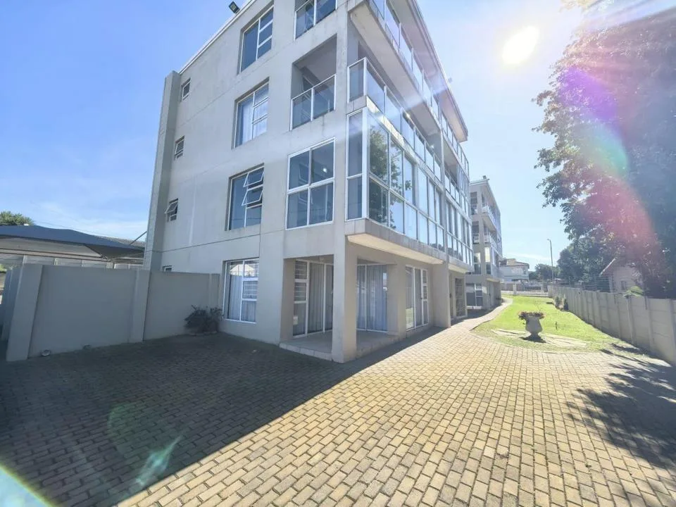 2 Bedroom Apartment / flat for sale in Jeffreys Bay Central