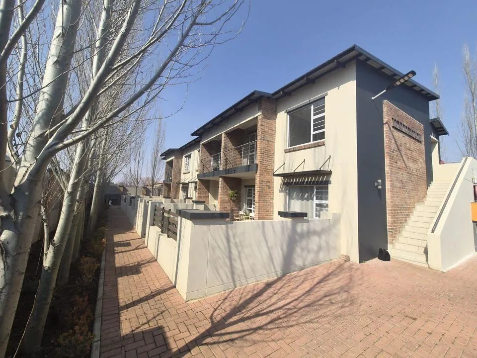 8 Bedroom Apartment / flat for sale in Die Bult