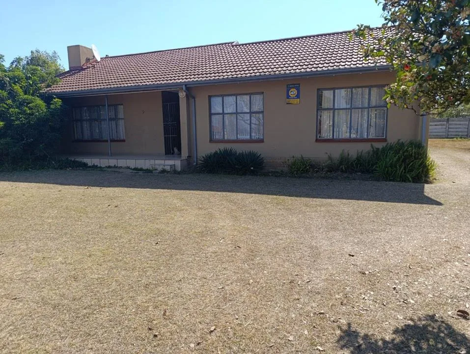 3 Bedroom House for sale in Ncandu Park