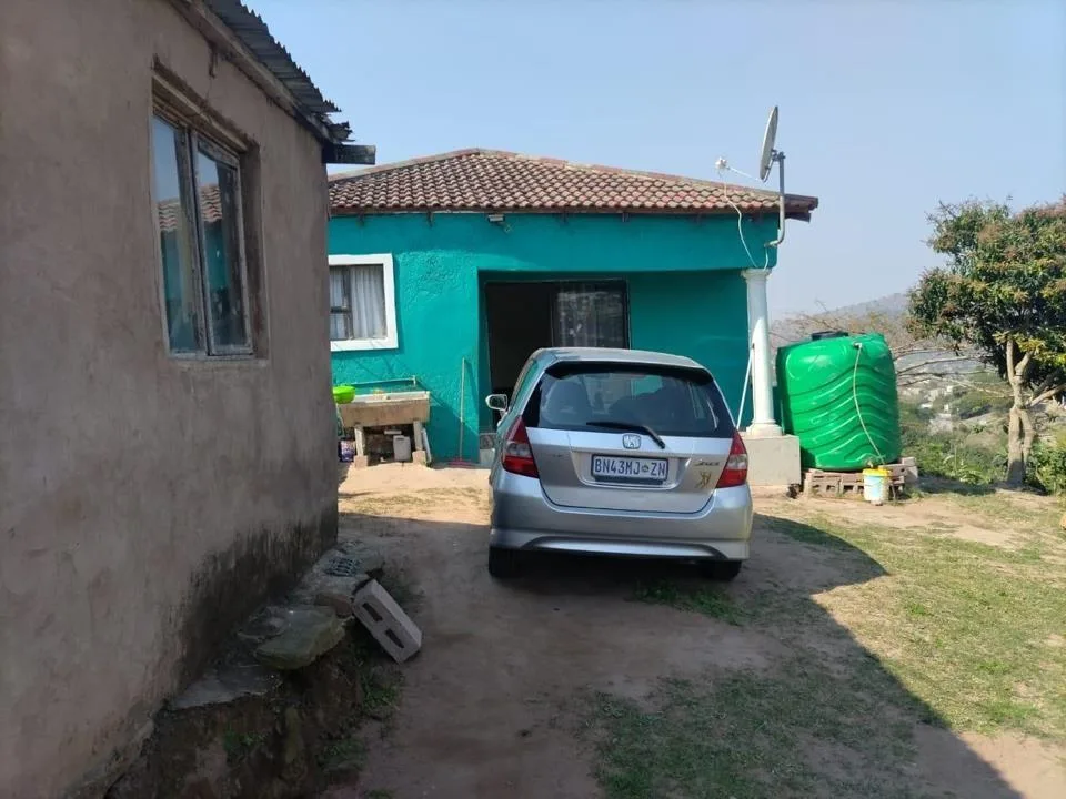 3 Bedroom House for sale in Luganda