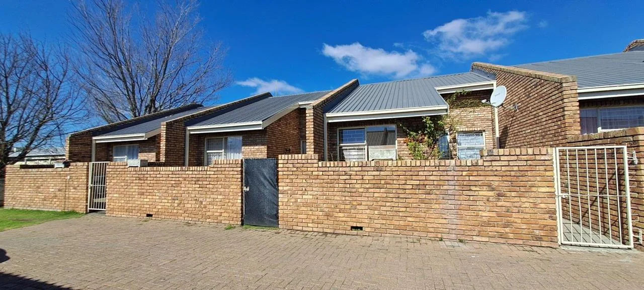 2 Bedroom Townhouse for sale in Bethlehem Central
