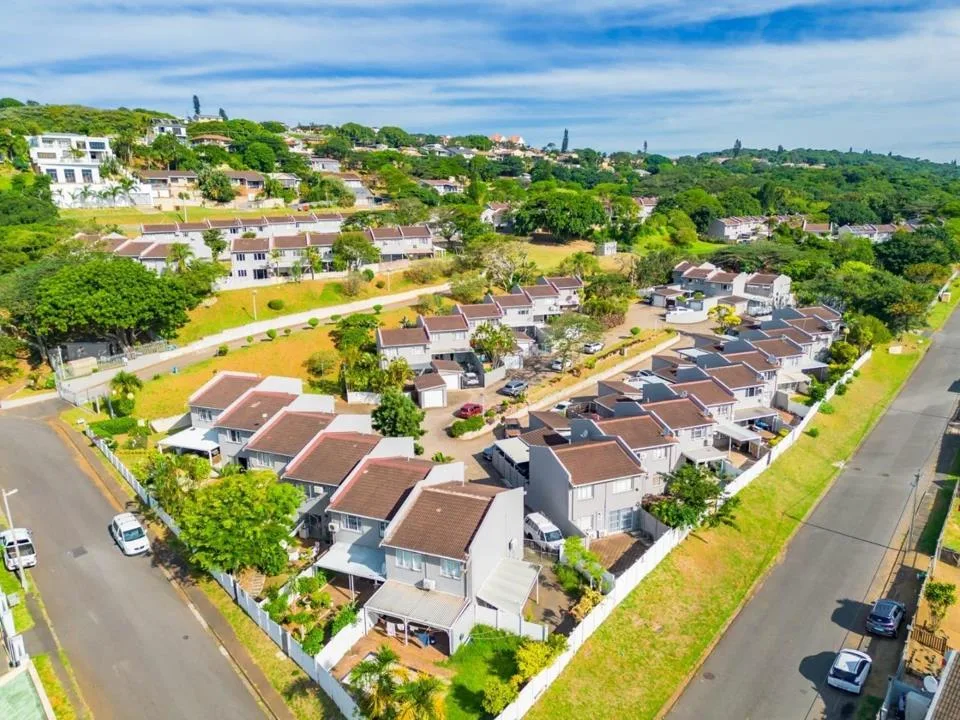 3 Bedroom Townhouse for sale in Bluff