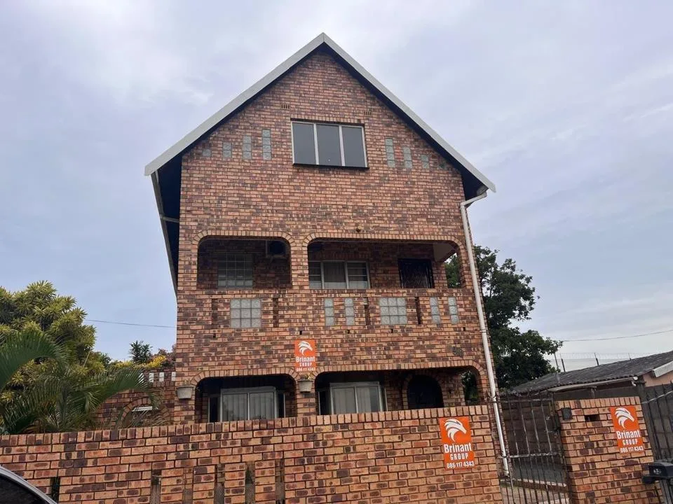 4 Bedroom House for sale in Austerville