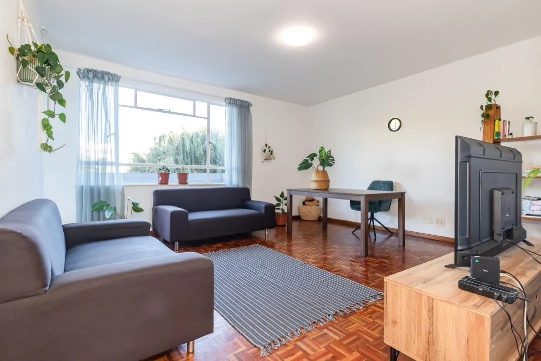 2 Bedroom Apartment / flat for sale in Plumstead