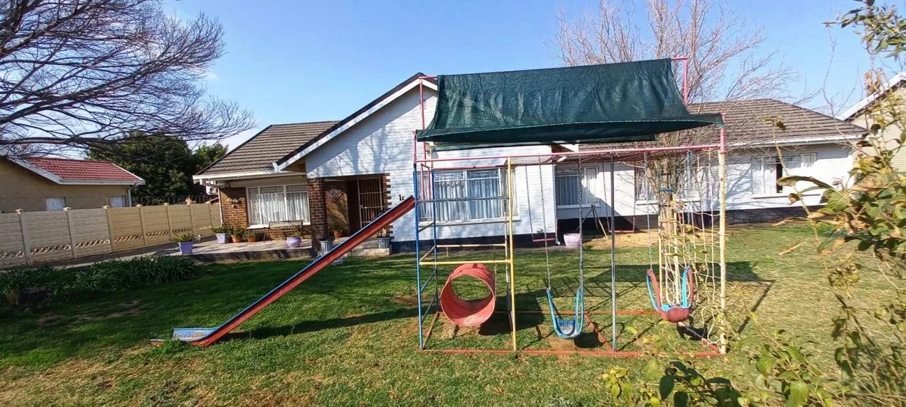 4 Bedroom House for sale in Brandfort