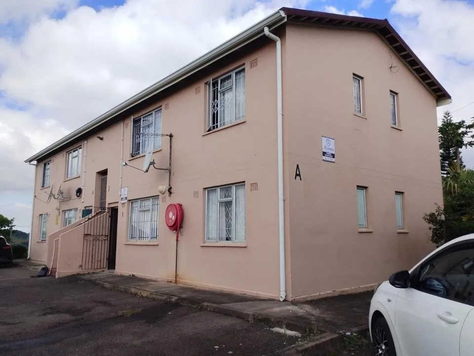 2 Bedroom Apartment / flat for sale in Shallcross