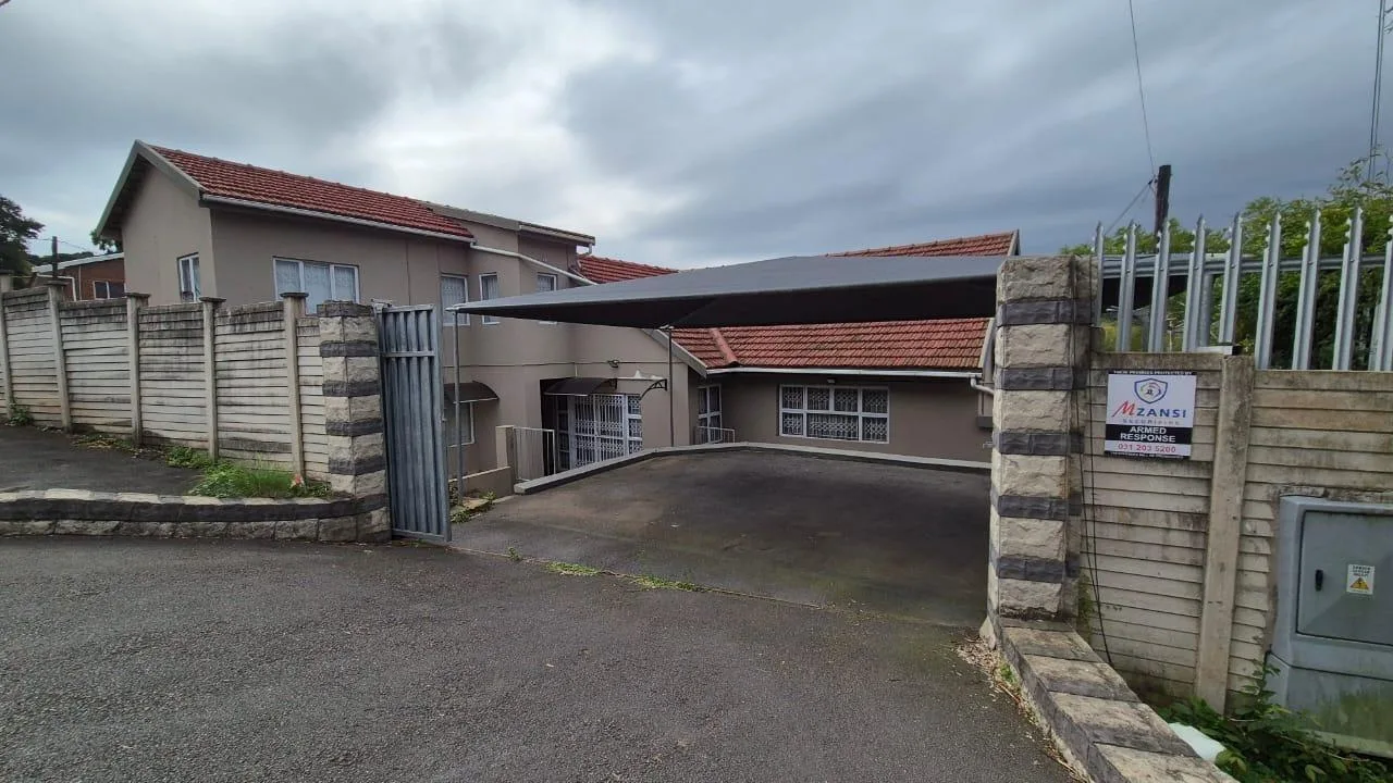 4 Bedroom Townhouse for sale in Escombe