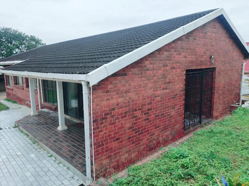 3 Bedroom House for sale in Woodhurst