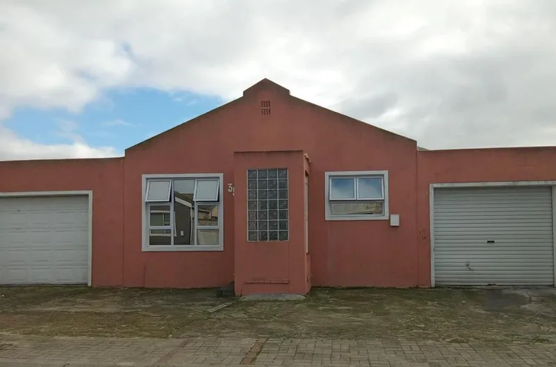 4 Bedroom House for sale in Weltevreden Valley