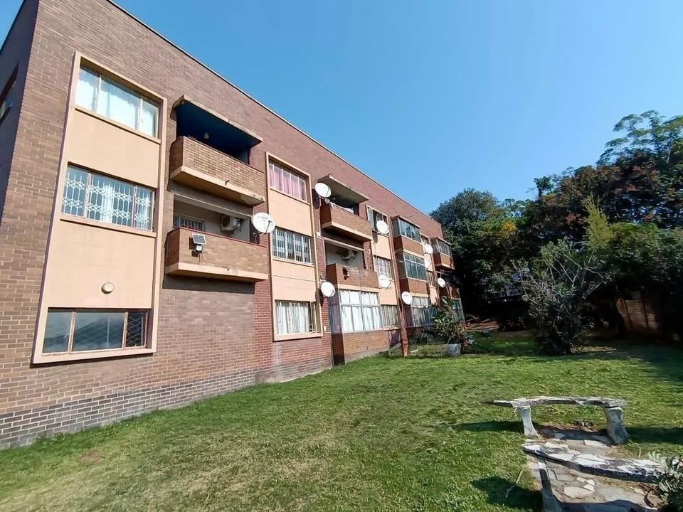 3 Bedroom Apartment / flat for sale in Sea View
