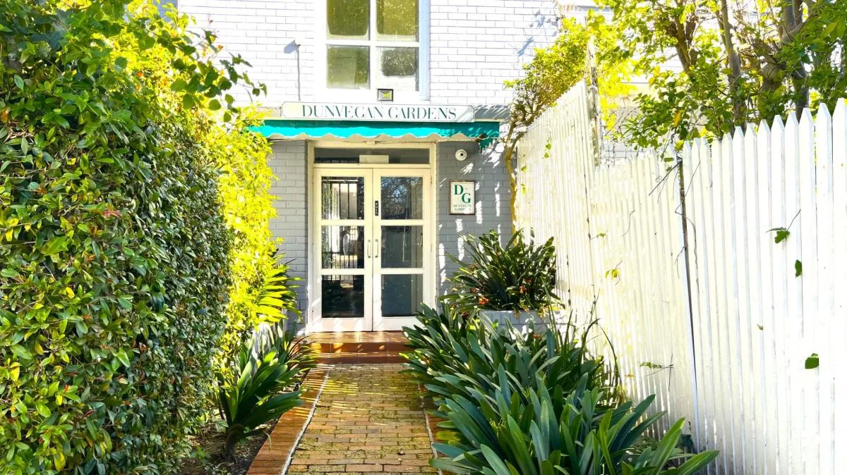 1 Bedroom Apartment / flat for sale in Rosebank