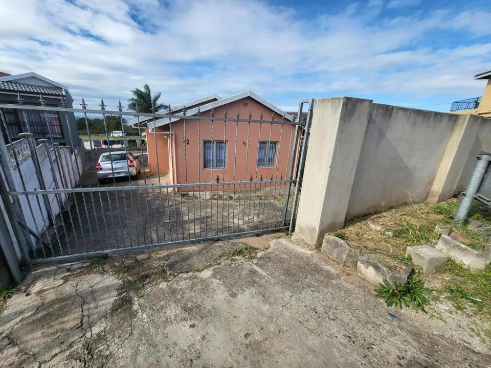 3 Bedroom Apartment / flat to rent in Trenance Park