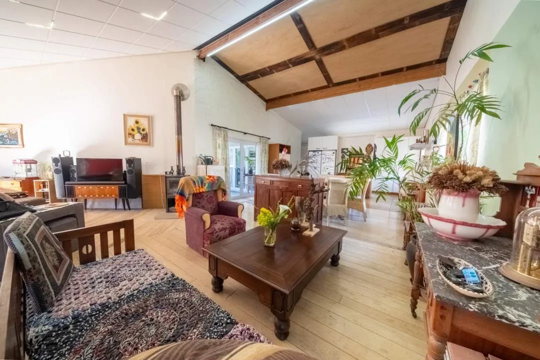 4 Bedroom House for sale in Paradyskloof