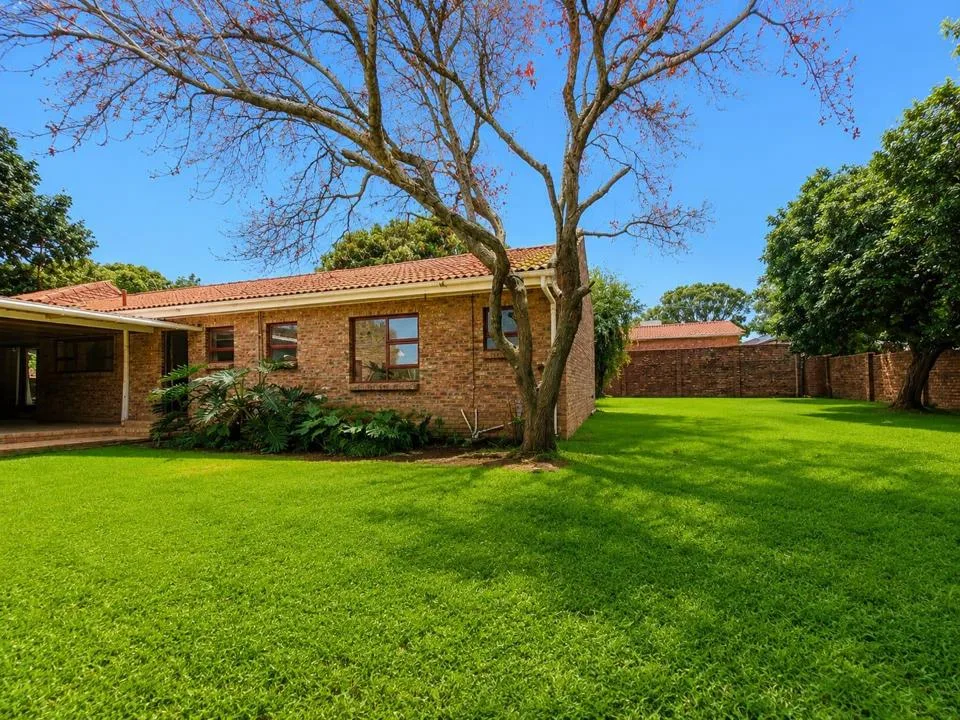 4 Bedroom House for sale in Boskloof