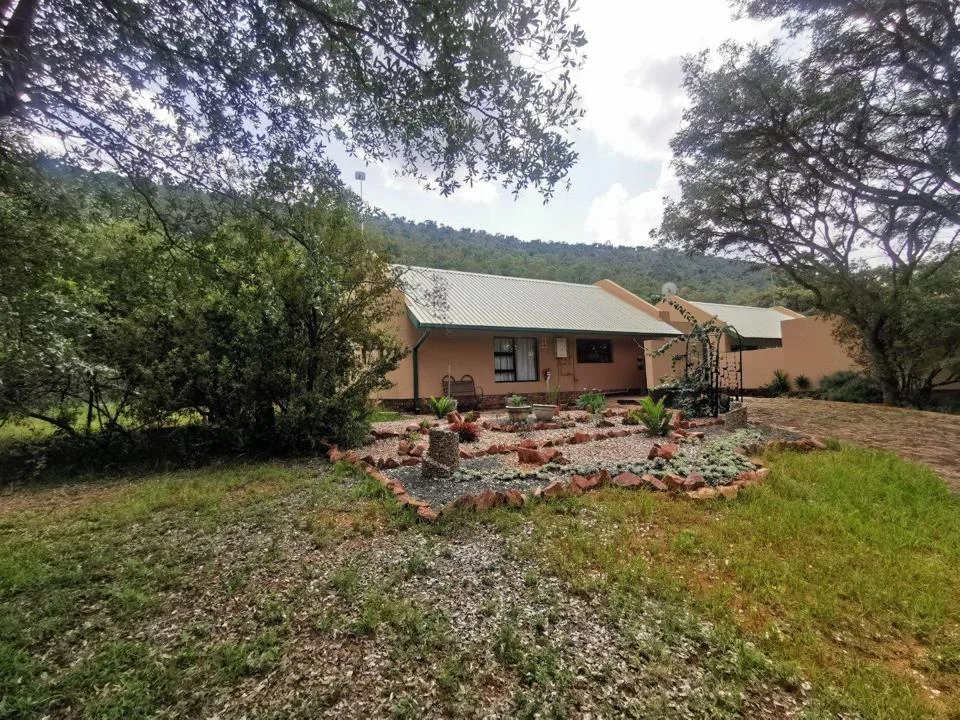 2 Bedroom House for sale in Modimolle