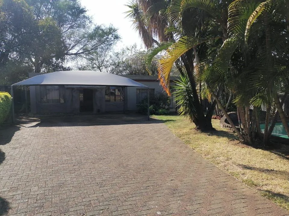 4 Bedroom House for sale in Aquapark