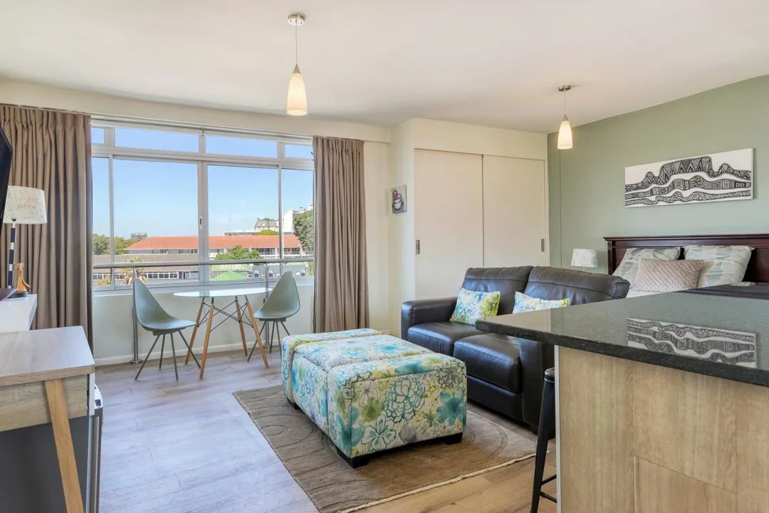 0.5 Bedroom Apartment / flat for sale in Green Point