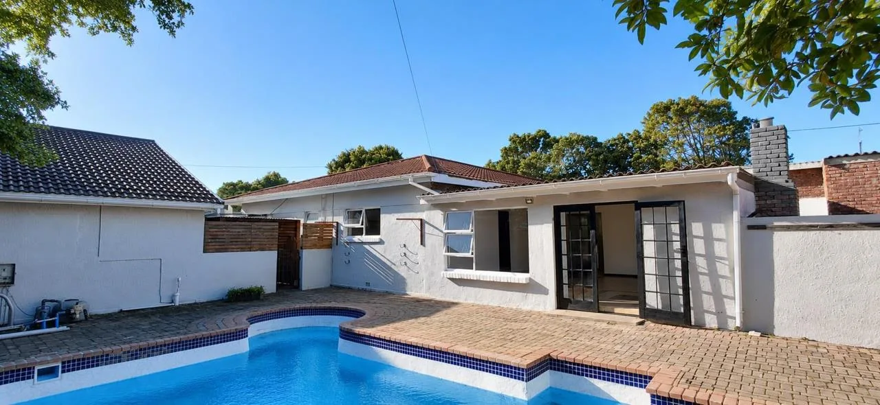 4 Bedroom House to rent in Lorraine