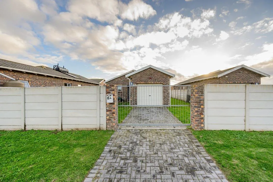 3 Bedroom Townhouse for sale in Parsons Ridge