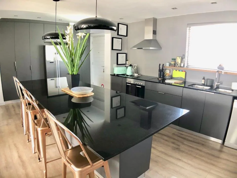 2 Bedroom Apartment / flat for sale in Sea Point