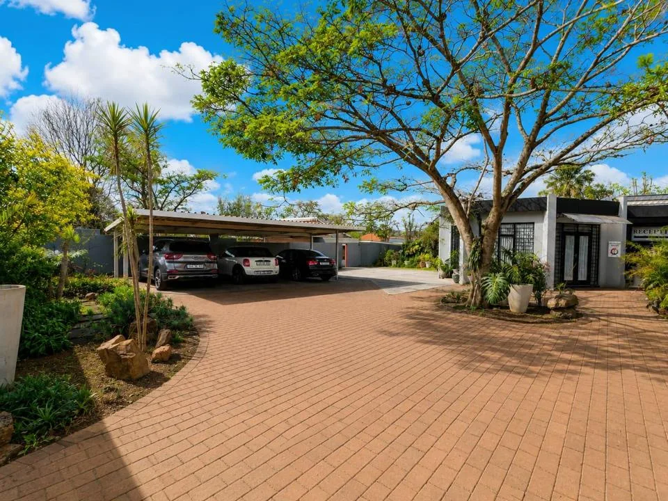 5 Bedroom House for sale in Scottsville