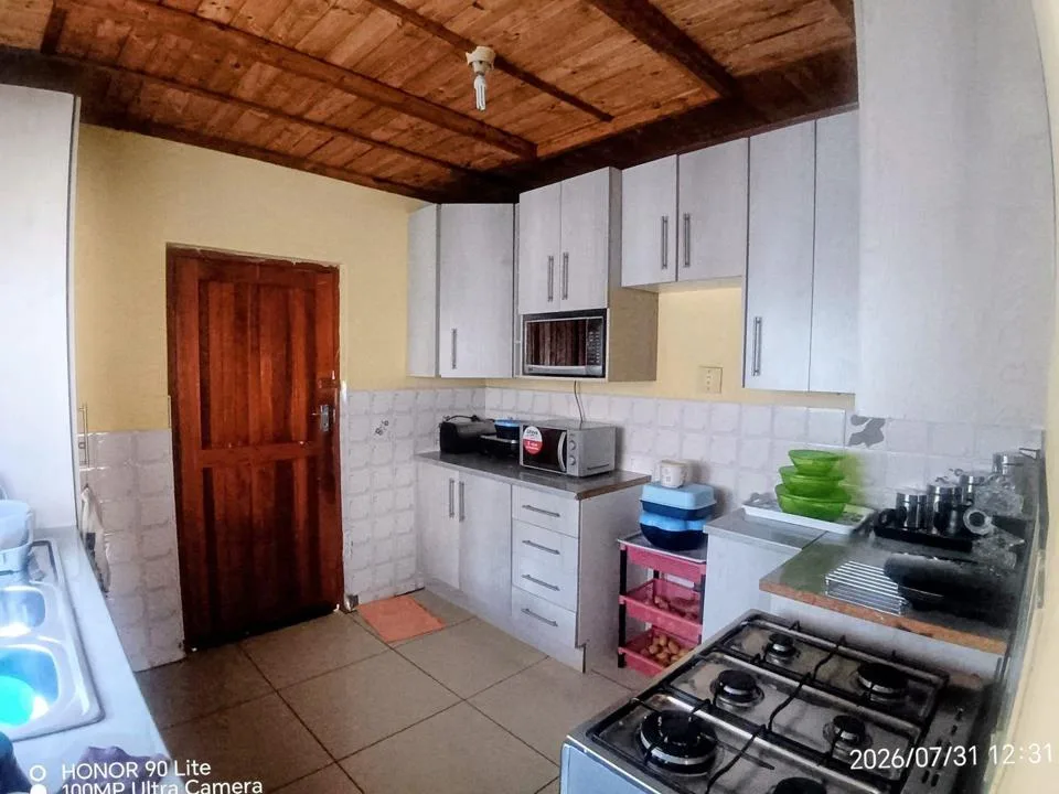 3 Bedroom House for sale in Tyu Tyu North
