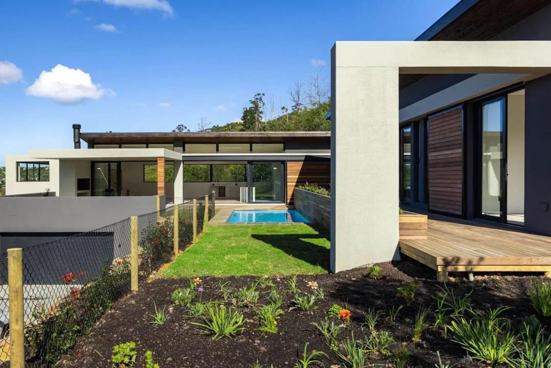 3 Bedroom House for sale in Simola