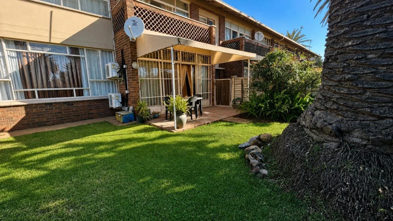 2 Bedroom Apartment / flat for sale in Wilkeville