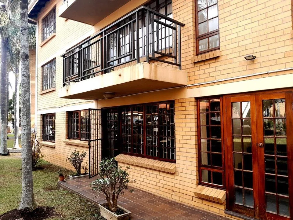 2 Bedroom Apartment / flat for sale in Pelham