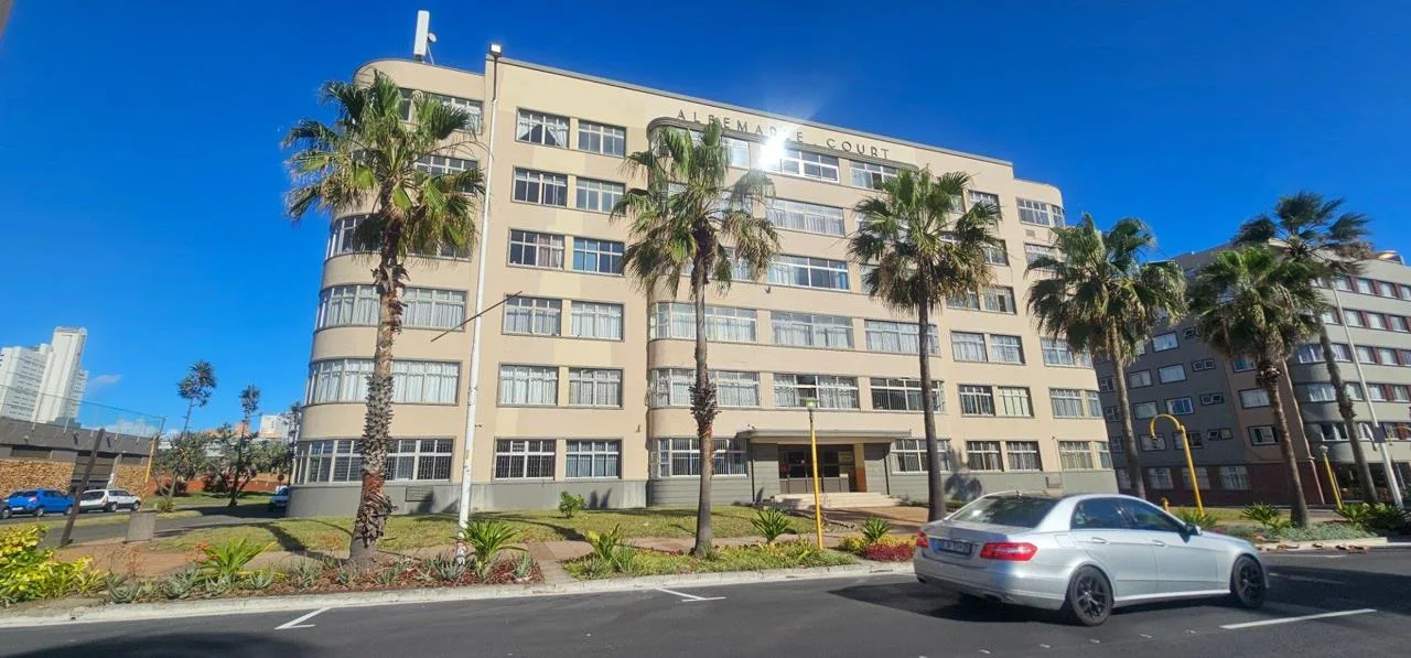 2 Bedroom Apartment / flat for sale in North Beach