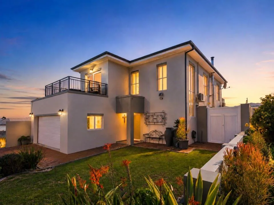 3 Bedroom House for sale in Somerset Forest