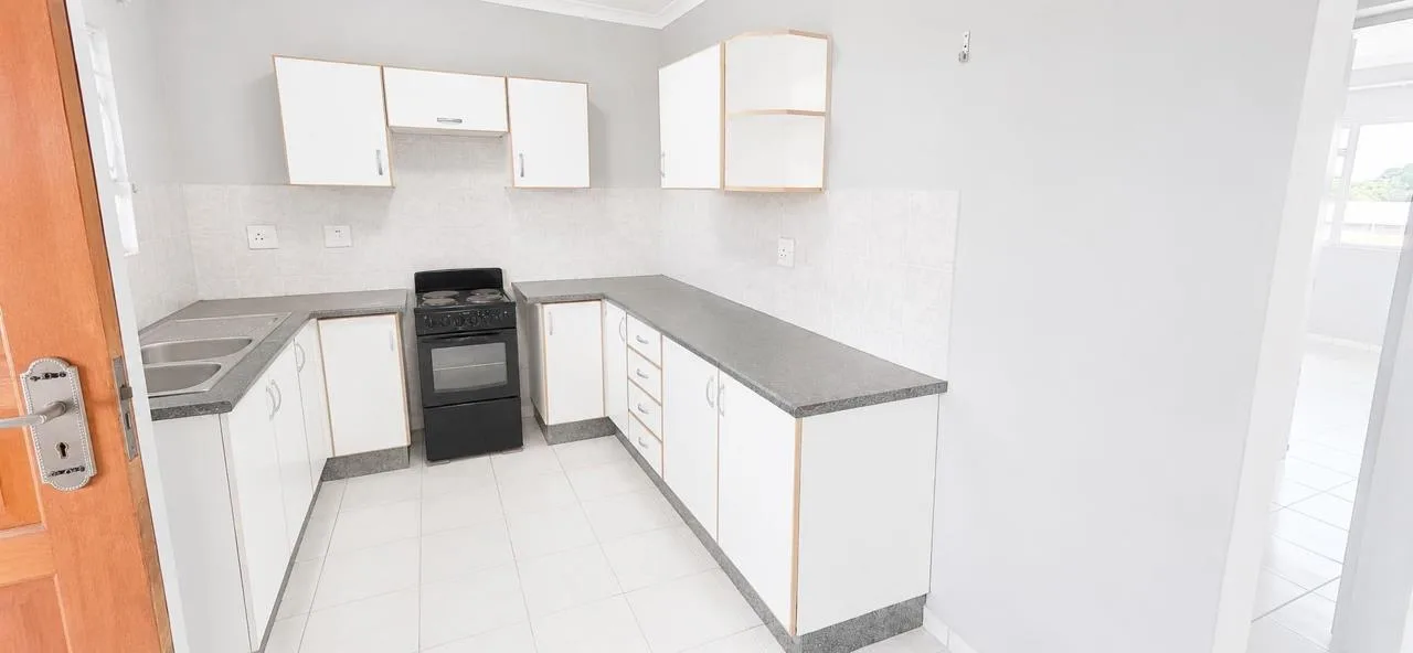 3 Bedroom Apartment / flat for sale in Arboretum