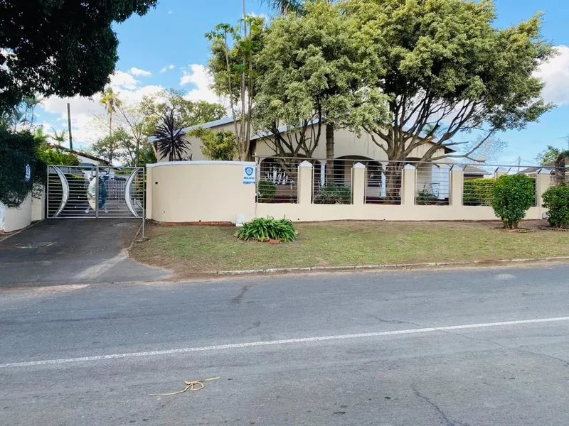 4 Bedroom House for sale in Ashley