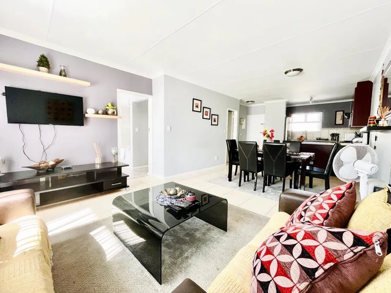 2 Bedroom Apartment / flat to rent in Edenburg