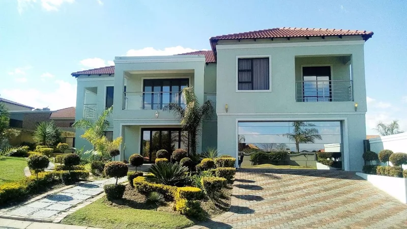 5 Bedroom House for sale in Lydenburg