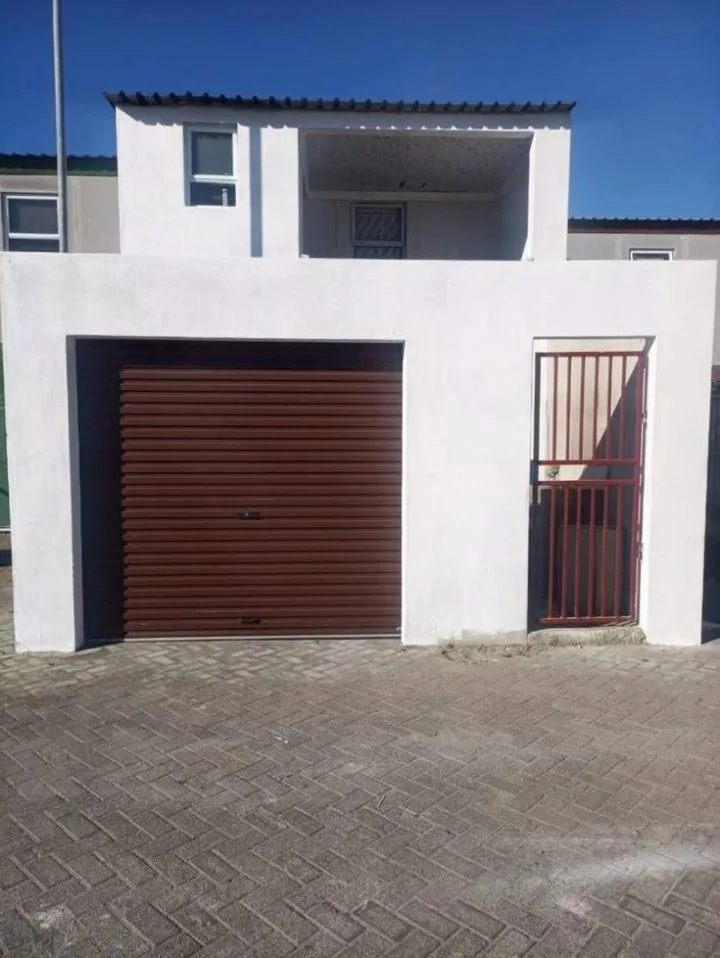 3 Bedroom House for sale in Leiden