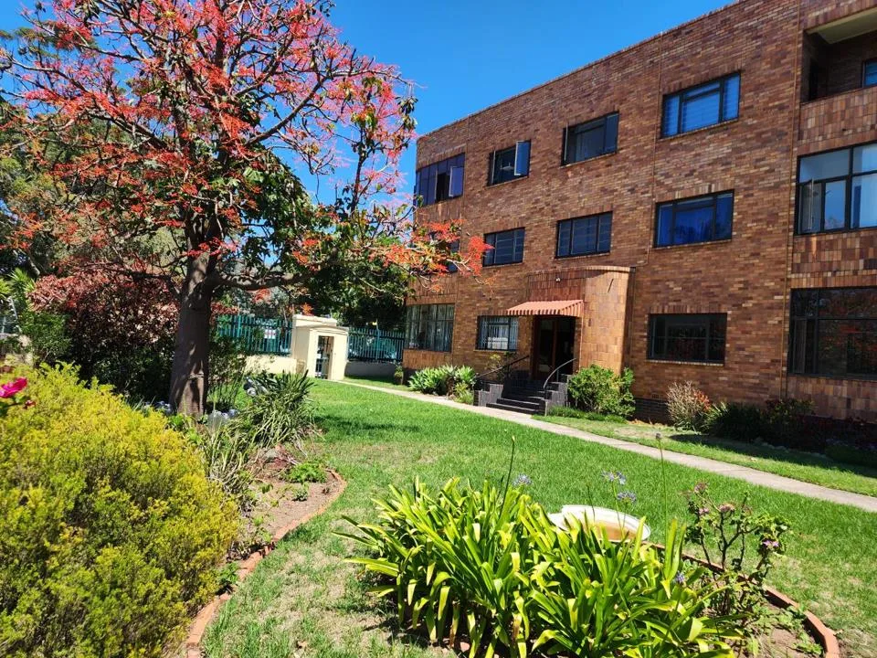 3 Bedroom Apartment / flat for sale in St Georges Park