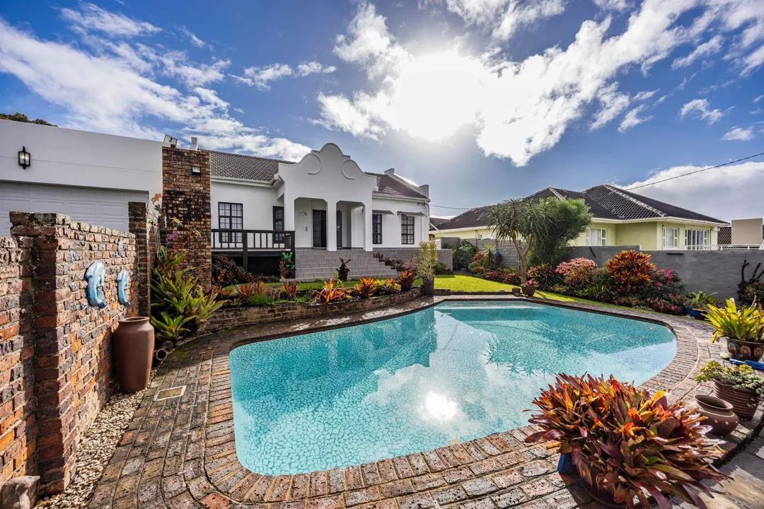 4 Bedroom House for sale in Berea
