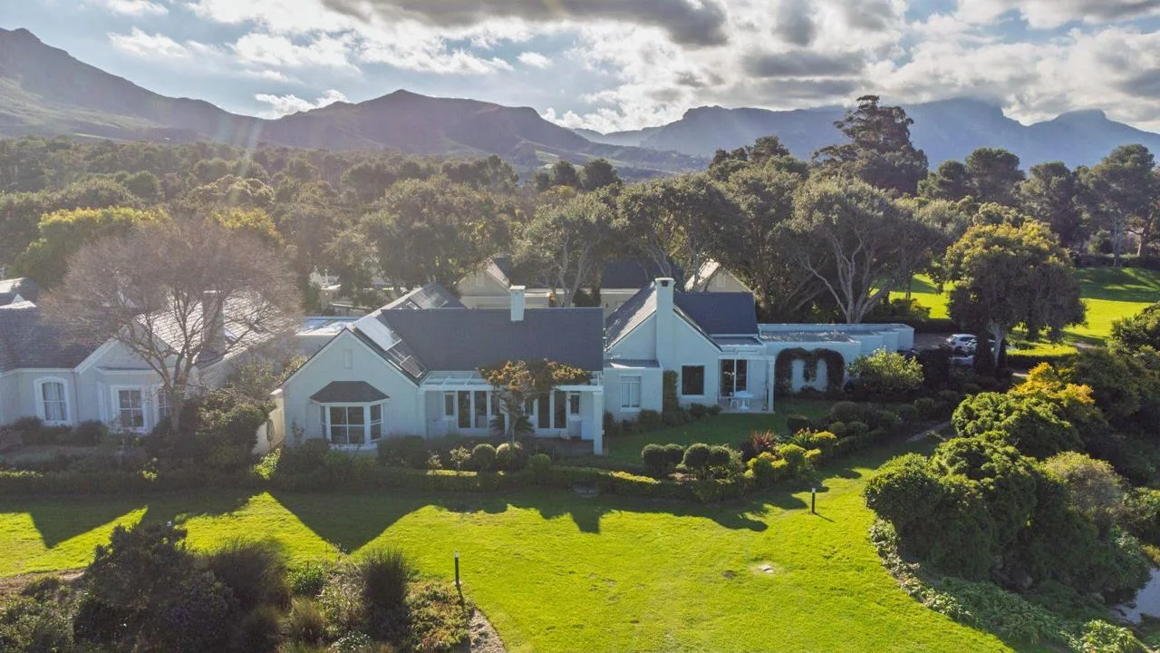 3 Bedroom House for sale in Steenberg Golf Estate