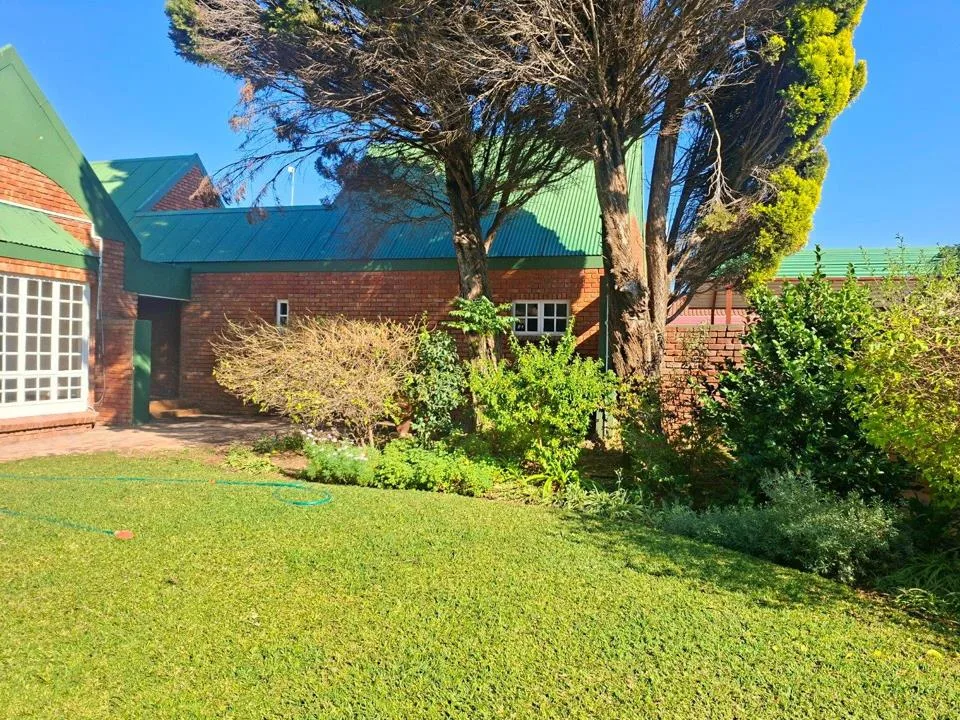 4 Bedroom House for sale in Leopard Park